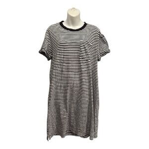 Time and Tru Black and White Striped tee shirt dress.  Size large.